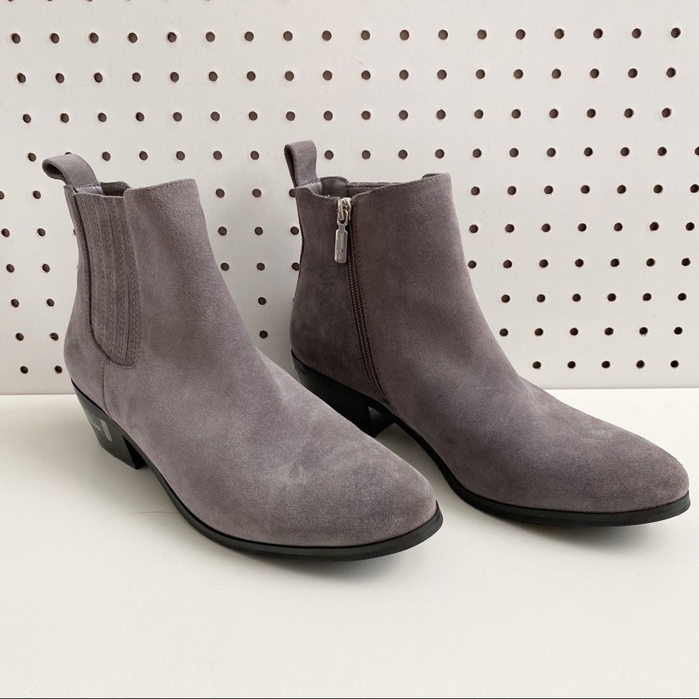 Blondo | Sydney Suede Bootie